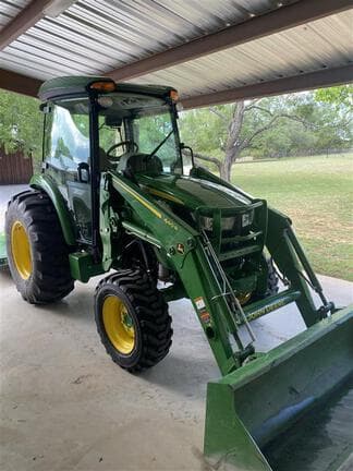 Main image John Deere 4066R